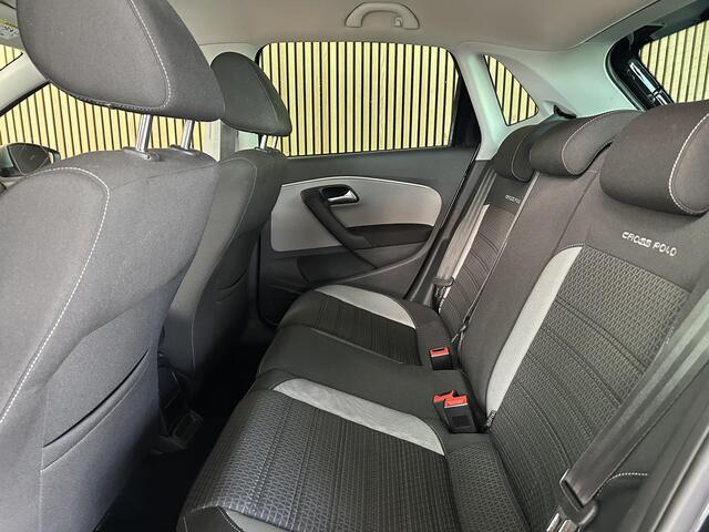 Volkswagen POLO 1.0 TSI Highline Camera | Cruise controle | Stoelverwarming