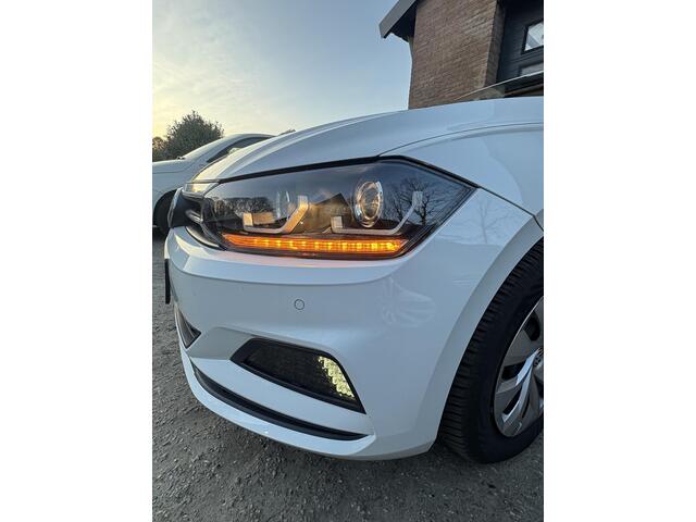 Volkswagen POLO 1.0 MPI Airco/Navi/Carplay