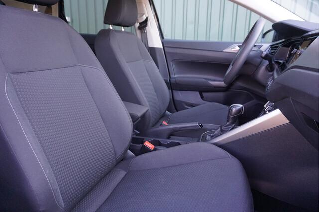 Volkswagen POLO 1.0TSI Comfortline Automaat 5-drs + Airco/ Carplay/ PDC/ All season/ Garantie!