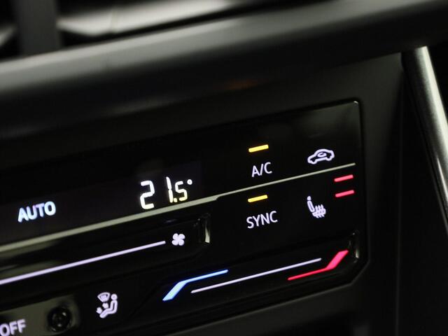 Volkswagen POLO 1.0TSI/110PK Style DSG · Navigatie · Matrix-LED · Parkeersensoren + Camera