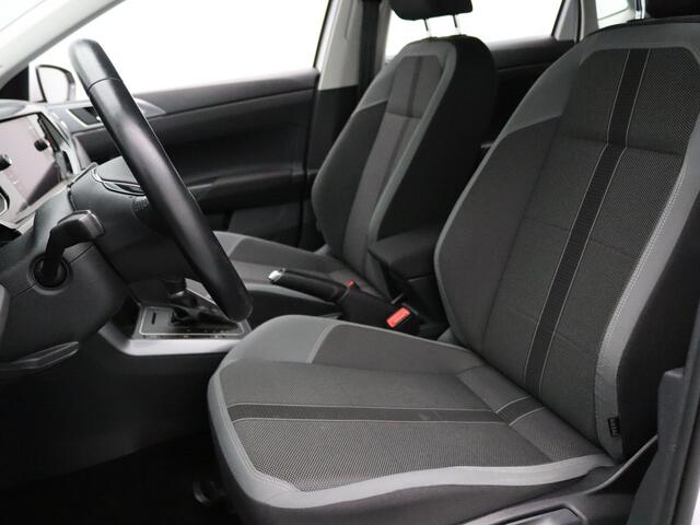 Volkswagen POLO 96pk TSI Highline DSG/AUTOMAAT Adapt. cruise | Climate | Navi | Parksens. v+a