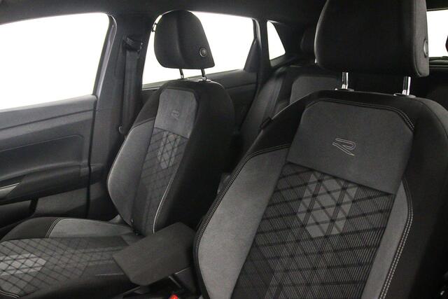 Volkswagen POLO R-Line 1.0 TSI 115pk DSG Automaat Adaptive cruise control, Achteruitrijcamera, LED koplampen, Airco, App connect, DAB, Radio, Bluetooth, Parkeersensoren