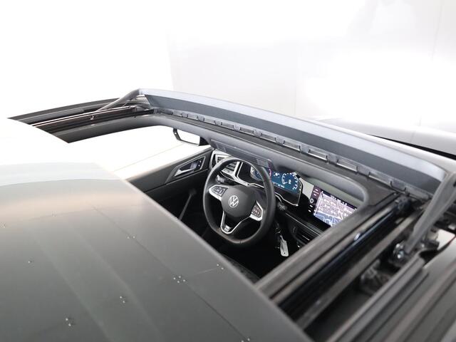 Volkswagen POLO 1.0 TSI R-Line 95PK Automaat (DSG) | Panorama dak | IQ Matrix led koplampen | Navigatie | Parkeercamera | Stoelverwarming | 17" LM velgen |