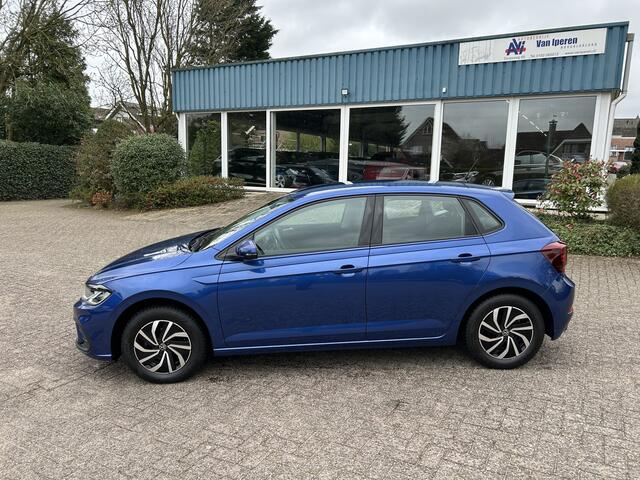 Volkswagen POLO 1.0 TSI Life Apple Carplay