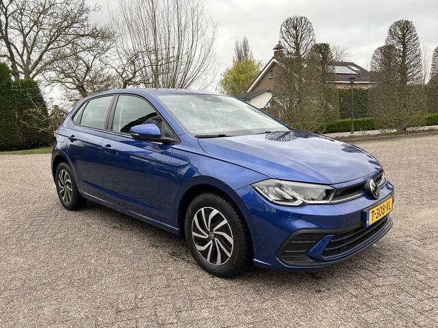 Volkswagen POLO 1.0 TSI Life Apple Carplay