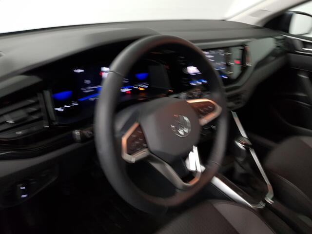 Volkswagen POLO 1.0 TSI Life Navigatie Digitale Cockpit Airco Parkeer sensoren V+A LED Lichtmetalen Velgen