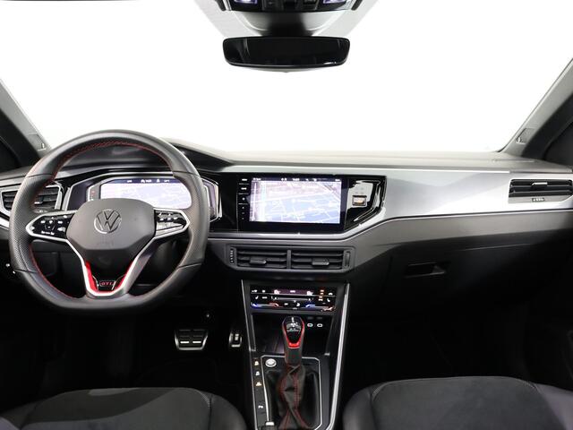 Volkswagen POLO 2.0 TSI GTI 207 pk Automaat (DSG) | Verlengde garantie | Navigatie | Panoramadak | Parkeersensoren | Achteruitrijcamera | Stoelverwarming |