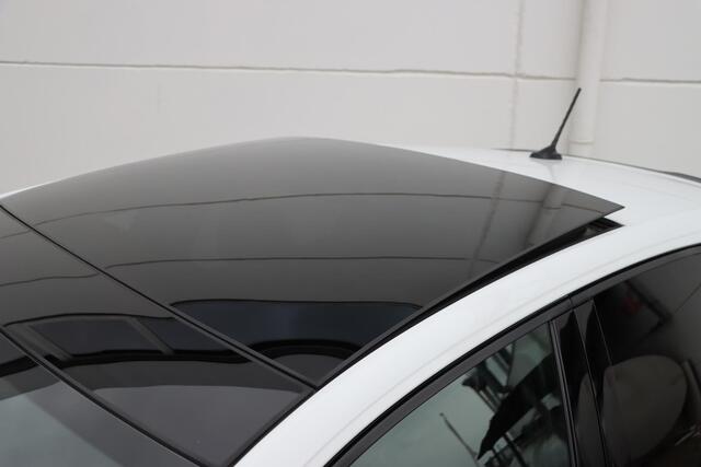 Volkswagen POLO 1.0 TSI Highline Business R Advance 95pk DSG7