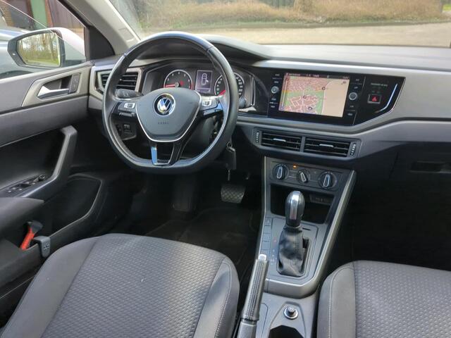 Volkswagen POLO 1.0 TSI Comfortline /DSG/ Do. Glas/ Airco/ Navi/ Parkeersensor/ 15 lmv