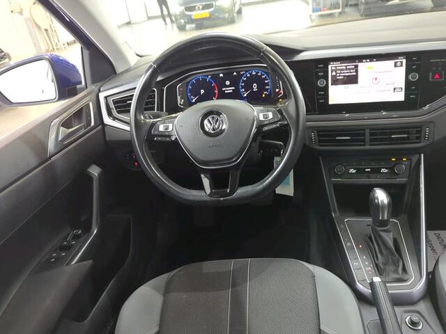 Volkswagen POLO 1.0 TSI Highline / 1x R line/ DSG/ Metallic/ Digitale Cockpit/ Do.Glas/ Clima/ Navi/ Parkeersensoren/ 17 lmv