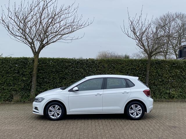 Volkswagen POLO 97 PK 1.0 TSI Navi Carplay Garantie Comfortline Business