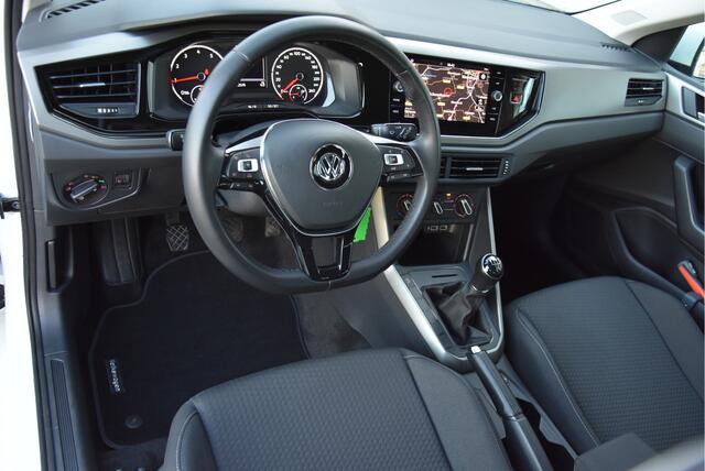 Volkswagen POLO 97 PK 1.0 TSI Navi Carplay Garantie Comfortline Business