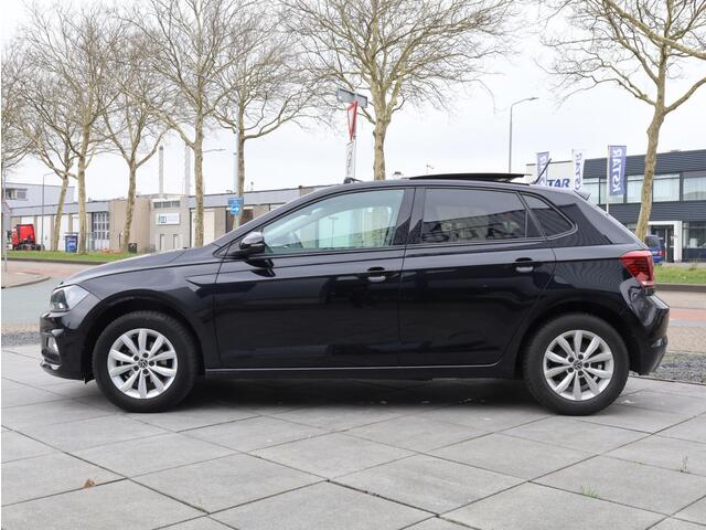 Volkswagen POLO 1.0 TSI Highline Panoramadak | Stoelverwarming | Getint Glas | Parkeersensoren |