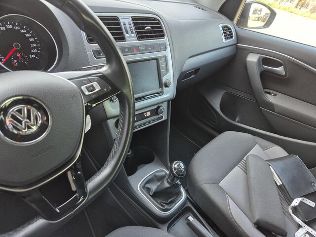 Volkswagen POLO 1.2 TSI Allstar BlueMotion Tech met hagelschade