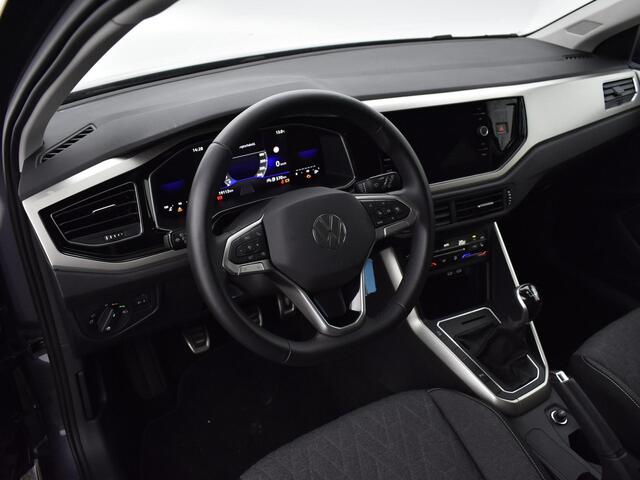 Volkswagen POLO 1.0 Tsi 95pk Move · Climatronic · ACC · P-Sensoren · App-Connect · Navi · Stoelverwarming · 15'' Inch · Garantie t/m 08-01-2026 of 100.000km