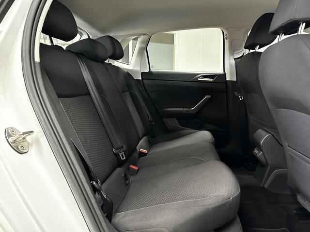 Volkswagen POLO 1.0 TSI Comfortline/ 15'' LMV/ DAB+/ Apple + Android/ Airco/ Navi/ Adaptive Cruise/ Elek. pakket/ Isofix/ Bluetooth/ Armsteun/ Diml. Auto/ Multi. LEDER. Stuur/ Mistl./ LED Dagrijverl.
