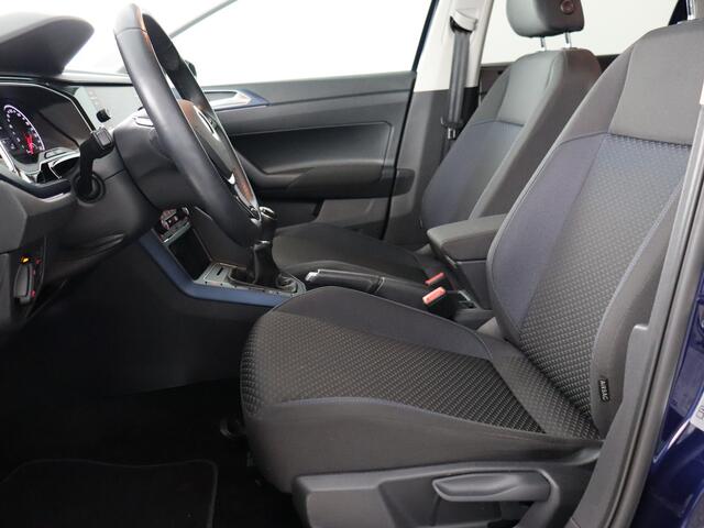 Volkswagen POLO 1.0 TSI Highline (Stoelverw. / PDC V+A / Navi)