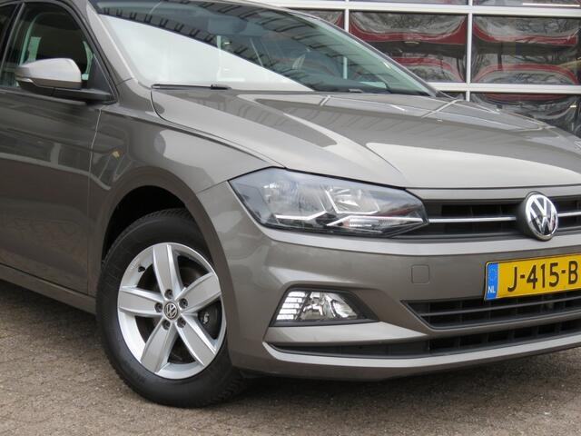 Volkswagen POLO 1.0 TSI COMF.L. BUS. / Camera / Adap.cruise / BOVAG garantie