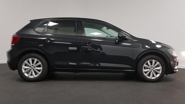 Volkswagen POLO 1.0 TSI 116pk DSG Highline Volkswagen Polo 1.0 TSI 116pk DSG Highline Navigatie Climate Control Cruise Control Adaptive Lichtmetalen velgen