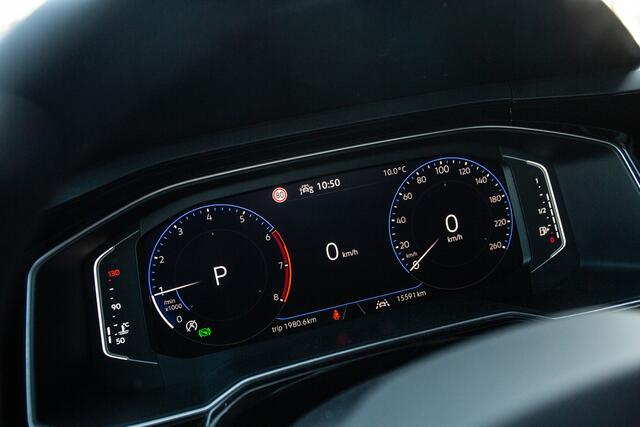 Volkswagen POLO 1.0 TSI R-Line , Adap. cruise, Virtual cockpit, Carplay,