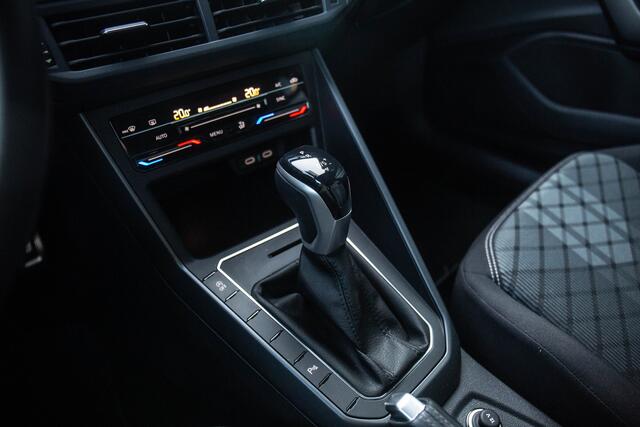 Volkswagen POLO 1.0 TSI R-Line , Adap. cruise, Virtual cockpit, Carplay,