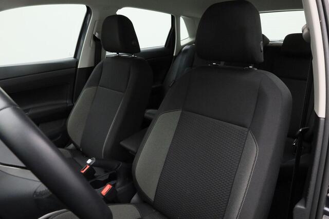 Volkswagen POLO 1.0 TSI 95 pk Life | Parkeersensoren voor/achter | Adaptive Cruise | Apple Carplay / Android Auto
