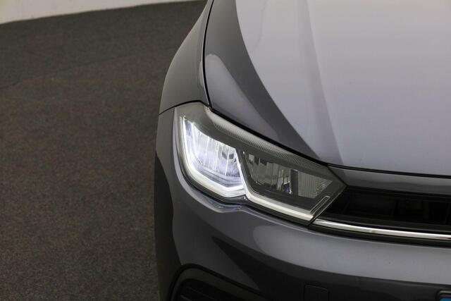 Volkswagen POLO 1.0 TSI 95 pk Life | Parkeersensoren voor/achter | Adaptive Cruise | Apple Carplay / Android Auto