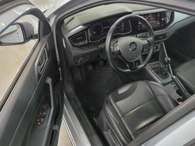Volkswagen POLO 1.0 TSI Highline Business R | Leer | Camera