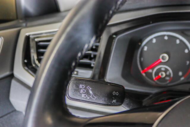 Volkswagen POLO 1.0 TSI Comfortline Business Trekhaak, Navigatie, ACC, Apple CarPlay/Android Auto, Automaat