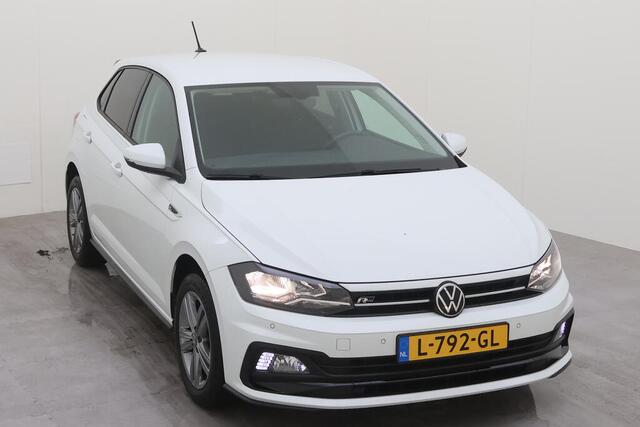 Volkswagen POLO 1.0 TSI R-Line Edition Executive R-Line exterieur / Navigatie / Parkeersensoren / App-connect / Airco (Clima)
