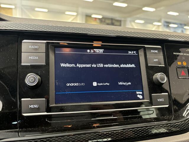 Volkswagen POLO 1.0 Tsi 95pk Life · Apple/Android Car Play · P-Sensoren · ACC · DAB · Airco · 15'' Inch · Garantie t/m 23-01-2027 of 100.000km