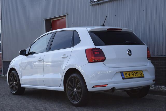 Volkswagen POLO 1.2 TSI Comfortline Navi, Cruise, Carplay, Airco
