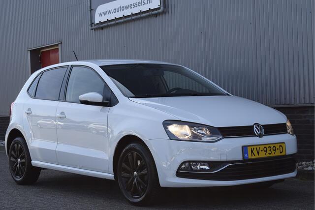 Volkswagen POLO 1.2 TSI Comfortline Navi, Cruise, Carplay, Airco