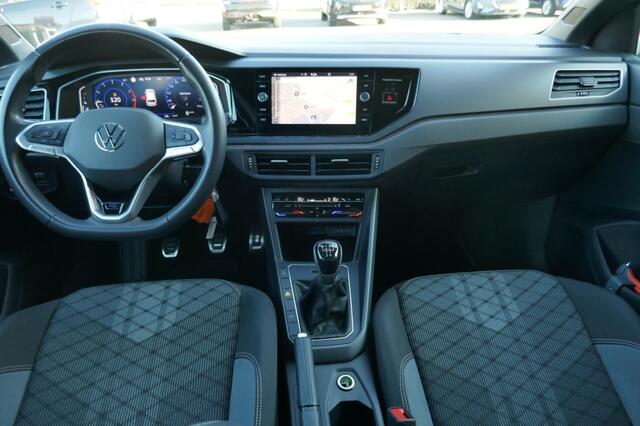 Volkswagen POLO 1.0 TSI R-LINE DIGITAAL COCKPIT/PARKEERHULP V+A/APPLE/ANDROID