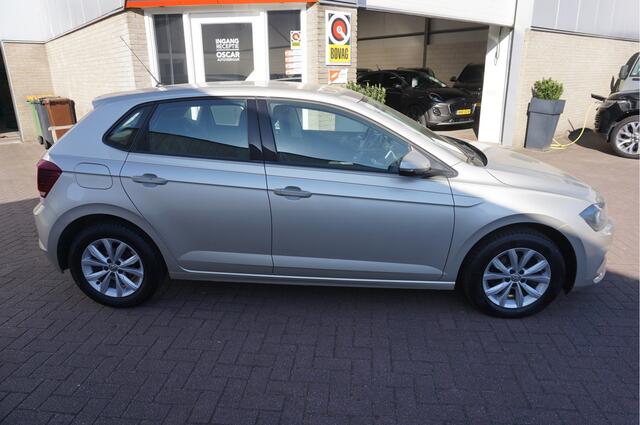 Volkswagen POLO 1.0 TSI 85KW Highline Automaat