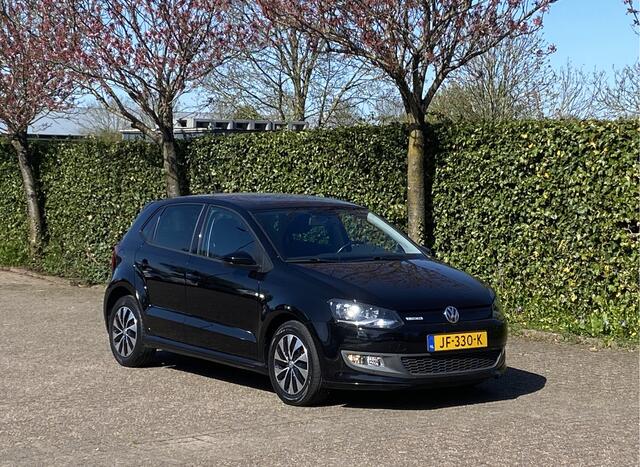 Volkswagen POLO 96 PK TSI Nieuwstaat 48Dkm NAP! Navi Carplay Mf.stuur BlueMotion Edition