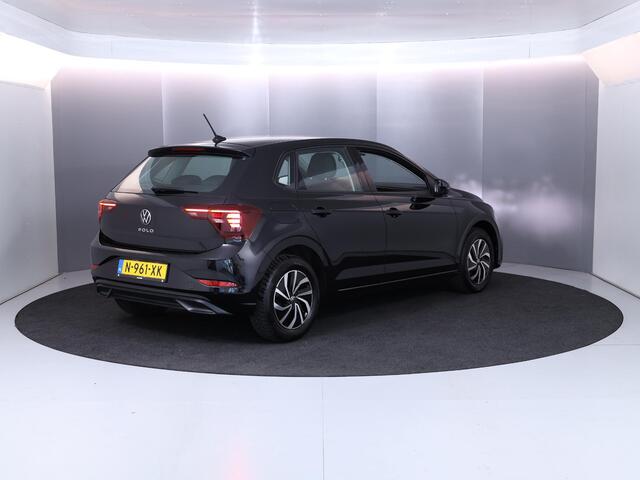 Volkswagen POLO 1.0 TSI Life 95 pk | Navigatie via App | Parkeersensoren | Adaptieve cruise control | Apple Carplay/Android Auto | LED koplampen |