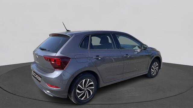Volkswagen POLO 1.0 TSI 95pk Life Edition / Navigatie / Stoelverwarming / Camera