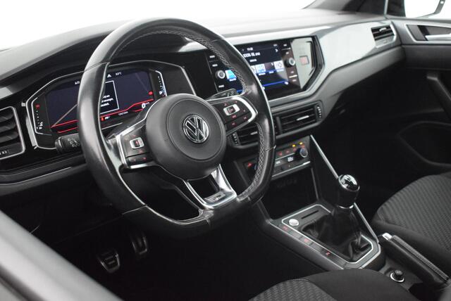 Volkswagen POLO 1.0 TSI 95pk 2x R-Line Keyless Camera Virtual Cockpit Led Panoramadak Navigatie