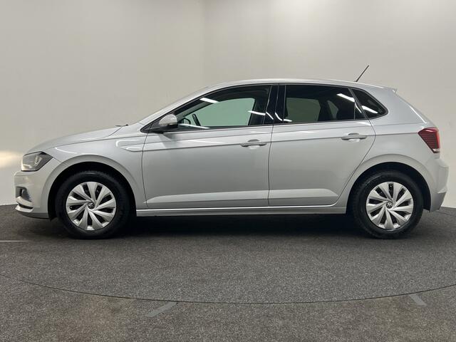 Volkswagen POLO 1.0 MPI Polo Comfortline | NAVIGATIE | PARKEERSENOREN V/A | CRUISE CONTROL |