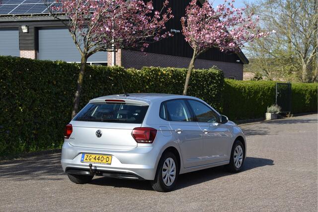 Volkswagen POLO 1.0 82 PK Navi ECC Mf. stuur NAP garantie Comfortline Business