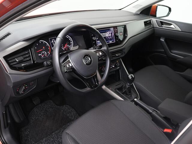 Volkswagen POLO 1.0 TSI Comfortline | 95 PK | Multifunctioneel stuurwiel | Automatische verlichting | Cruise control | Climate | Bluetooth | Apple Carplay - Androidauto | 5-deurs | Lm15'' |