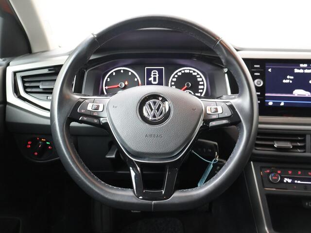 Volkswagen POLO 1.0 TSI Comfortline | 95 PK | Multifunctioneel stuurwiel | Automatische verlichting | Cruise control | Climate | Bluetooth | Apple Carplay - Androidauto | 5-deurs | Lm15'' |