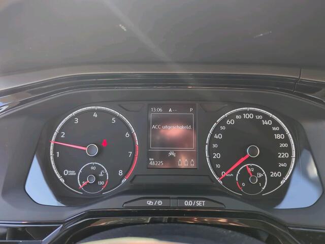 Volkswagen POLO 1.0 TSI Comfortline Executive DSG Automaat Navigatie / App-connect / Parkeersensoren / Cruise / Camera / Airco