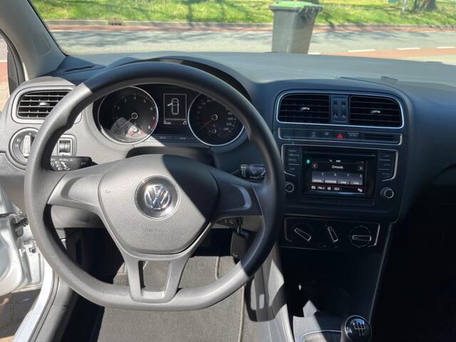 Volkswagen POLO 1.2 Tsi COMF Bleumotion