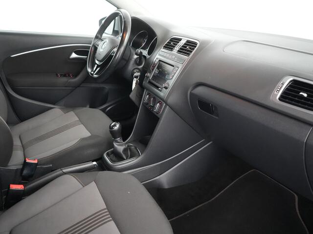 Volkswagen POLO 1.2 TSI Highline | Carplay | Navi |