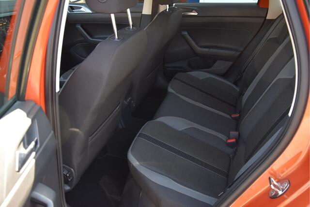 Volkswagen POLO 96 PK TSI Highline Navi ECC NAP 1e eigenaar
