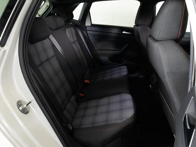 Volkswagen POLO GTI 2.0 TSI 207 PK DSG | LED Matrix IQ | Panoramadak | Navigatie | 18 Inch Velgen |