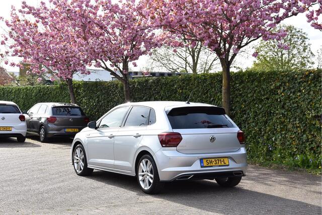 Volkswagen POLO 96 PK TSI Highline R-Line PDC Navi Carplay NAP