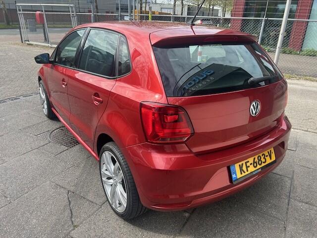 Volkswagen POLO 1.0 AIRCO I MULTIMEDIA L=I LMV I ELEKTRISCHE RAMEN & SPIEGELS I LAGE KM's